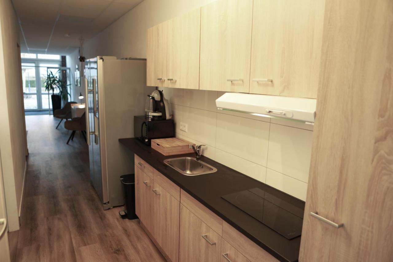Ruim Appartement In Centrum Yerseke Buitenkant foto