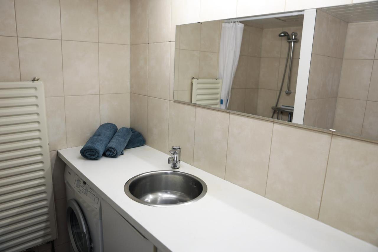 Ruim Appartement In Centrum Yerseke Buitenkant foto